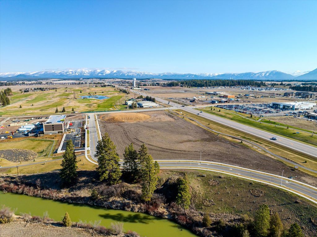 439 Rivers Edge Loop, Kalispell, MT 59901 photo 3