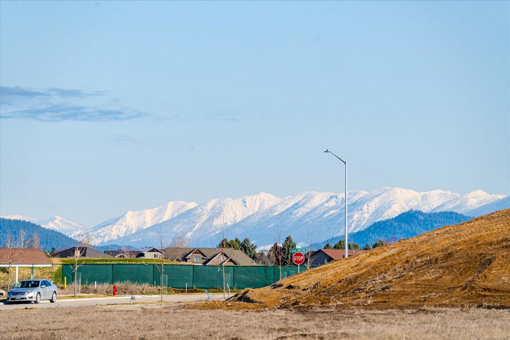 439 Rivers Edge Loop, Kalispell, MT 59901 photo 8