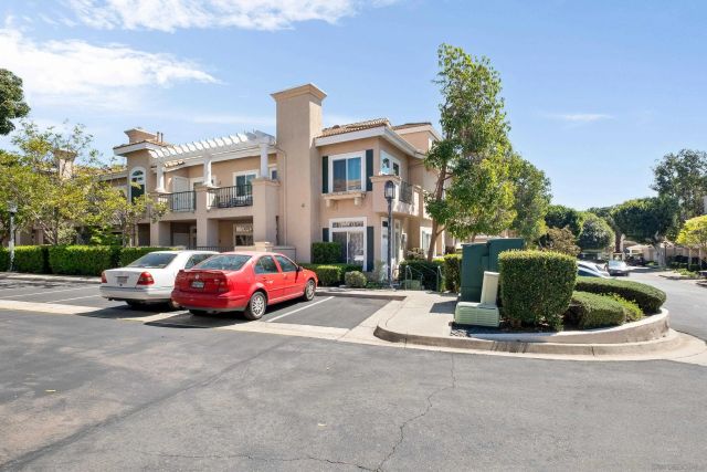 7275 Calabria Court 70, San Diego, CA 92122