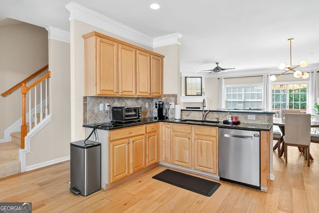 635 Coligny Court, Sandy Springs, GA 30350