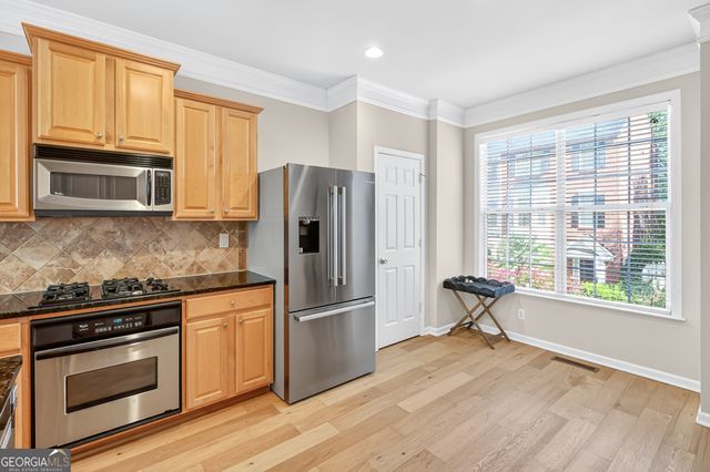 635 Coligny Court, Sandy Springs, GA 30350