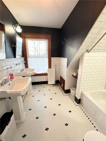 8 Third Street, Oneonta, NY 13820