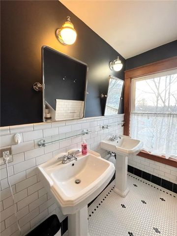 8 Third Street, Oneonta, NY 13820