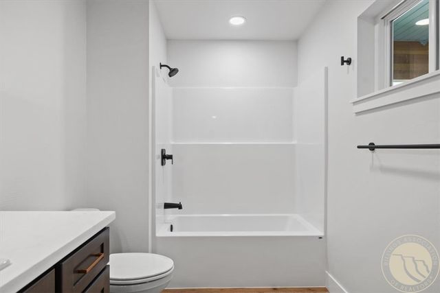 1210 Buffalo Crossing Dr, Billings, MT 59106