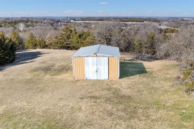 563 County Road 4730, Leonard, TX 75452