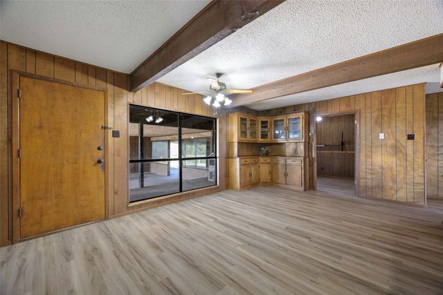 563 County Road 4730, Leonard, TX 75452