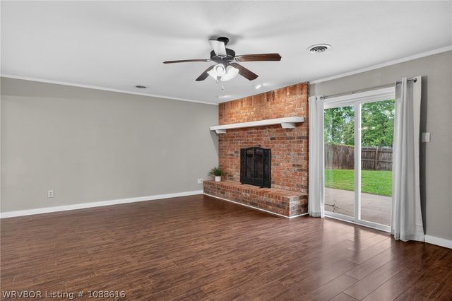 9225 Bryn Mawr Circle, Fort Smith, AR 72908