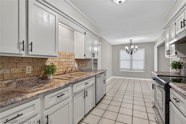 9225 Bryn Mawr Circle, Fort Smith, AR 72908