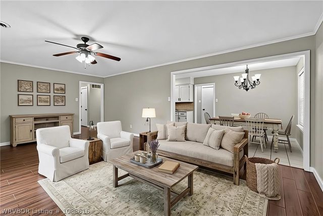 9225 Bryn Mawr Circle, Fort Smith, AR 72908