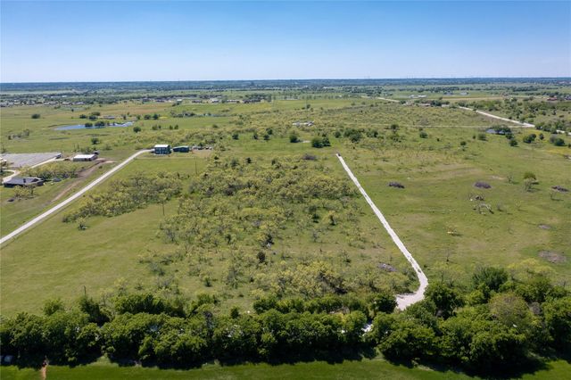 185 Triangle Road, Valley View, TX 76272