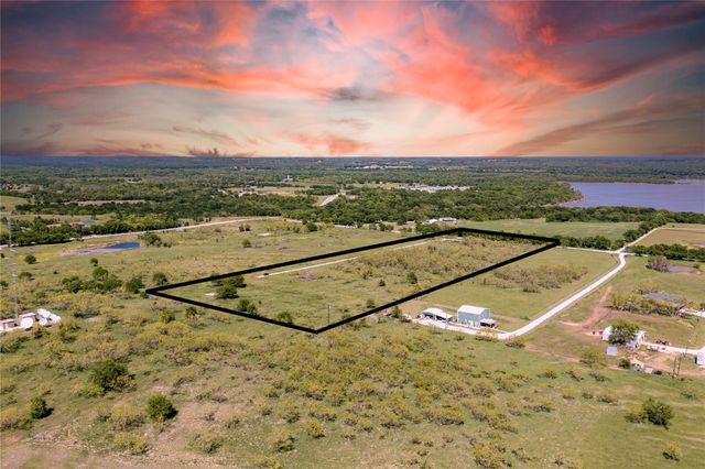 185 Triangle Road, Valley View, TX 76272