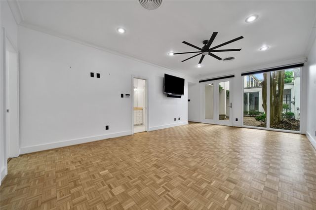 33 River Hollow Lane, Houston, TX 77027