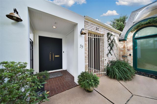 33 River Hollow Lane, Houston, TX 77027
