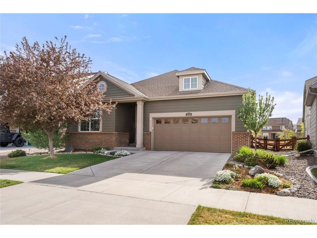 2325 Spotswood St, Longmont, CO 80504