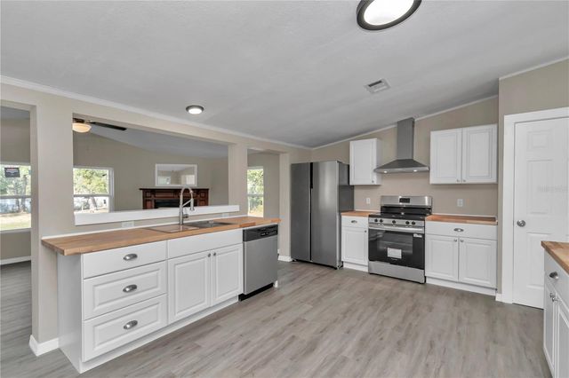 8421 SW 156TH PLACE, Dunnellon, FL 34432