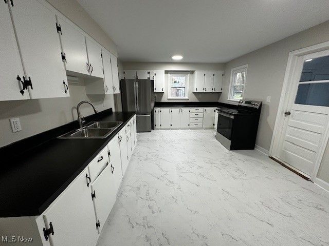 10488 Dewhurst Road, Elyria, OH 44035