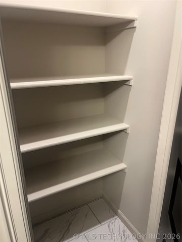 10320 E 132nd Street S, Bixby, OK 74008