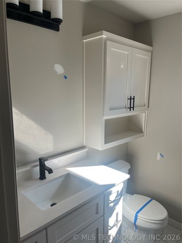 10320 E 132nd Street S, Bixby, OK 74008