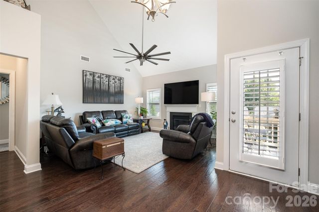 131 Aztec Circle, Mooresville, NC 28117