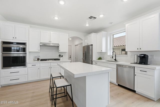 15985 W BARTLETT Avenue, Goodyear, AZ 85338
