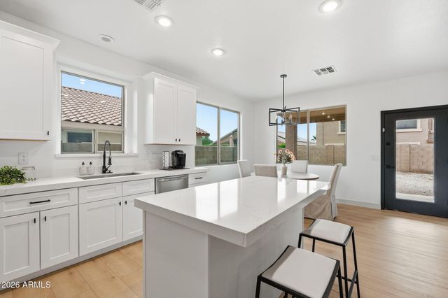 15985 W BARTLETT Avenue, Goodyear, AZ 85338