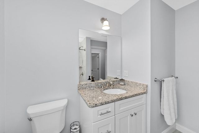 23 Orange St 2, Waltham, MA 02453