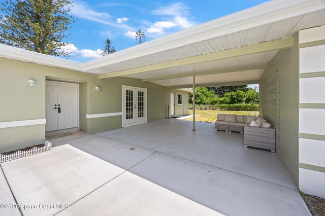 777 James Circle NE, Palm Bay, FL 32905