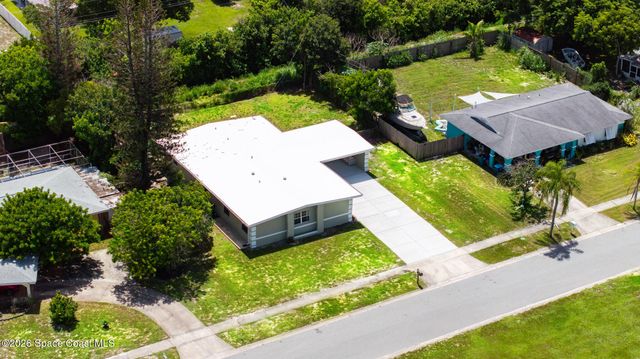 777 James Circle NE, Palm Bay, FL 32905
