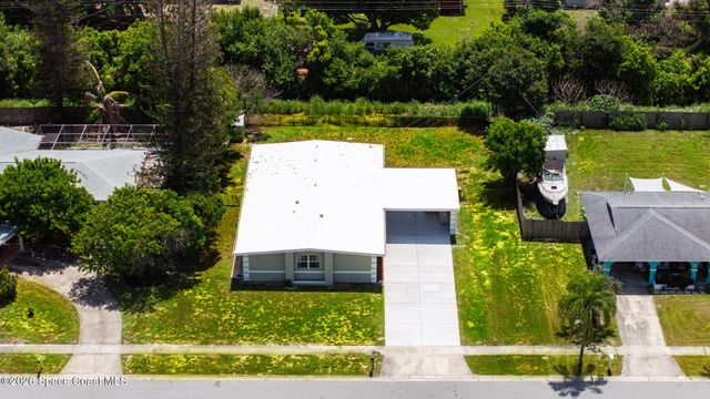 777 James Circle NE, Palm Bay, FL 32905
