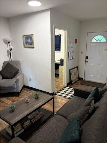 408 Seldon Ave, Verona, PA 15147
