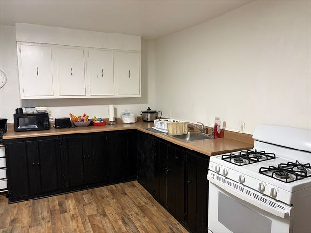 408 Seldon Ave, Verona, PA 15147