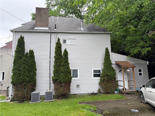 408 Seldon Ave, Verona, PA 15147