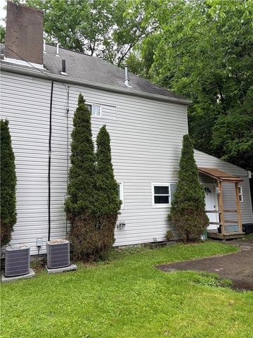 408 Seldon Ave, Verona, PA 15147