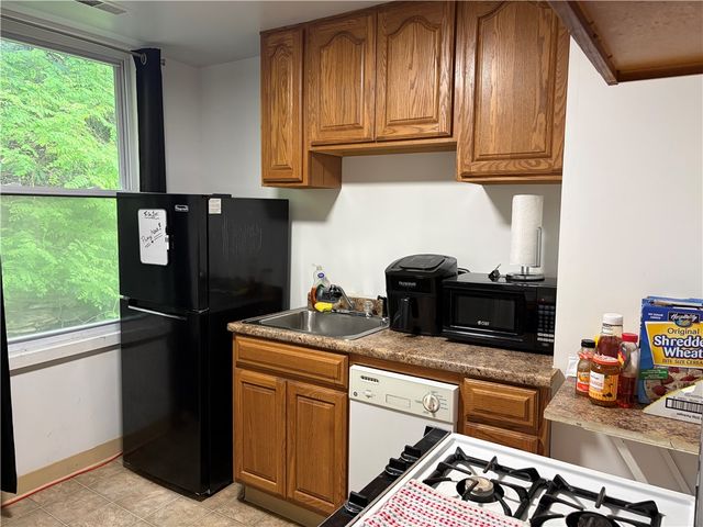 408 Seldon Ave, Verona, PA 15147