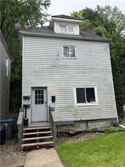 408 Seldon Ave, Verona, PA 15147