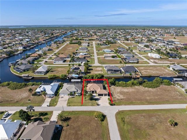 412 NW 32nd PL, Cape Coral, FL 33993