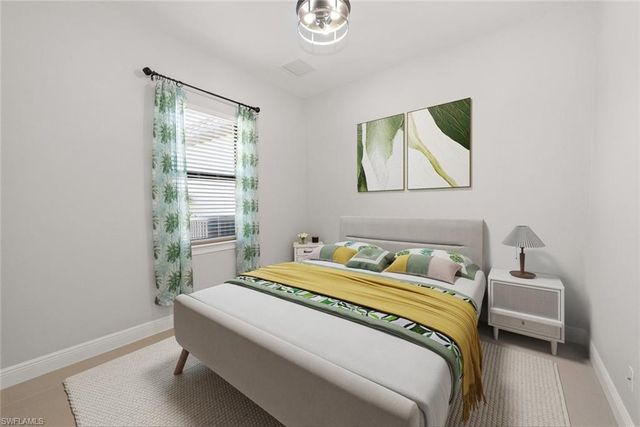 412 NW 32nd PL, Cape Coral, FL 33993