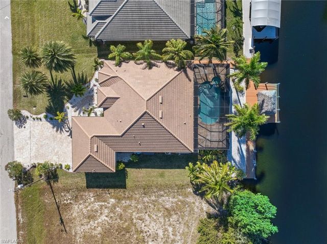 412 NW 32nd PL, Cape Coral, FL 33993