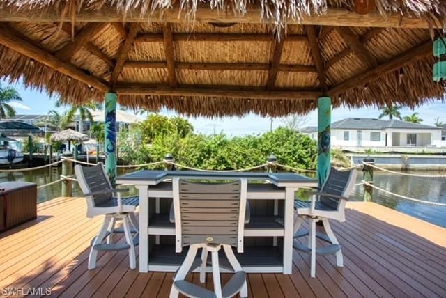 412 NW 32nd PL, Cape Coral, FL 33993