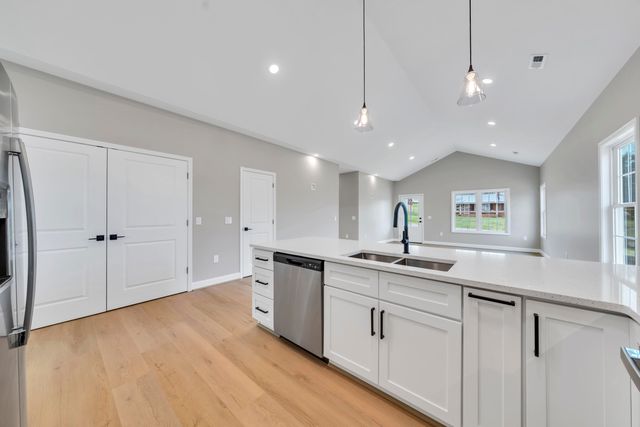 35 Rosamae DR, Roanoke, VA 24019