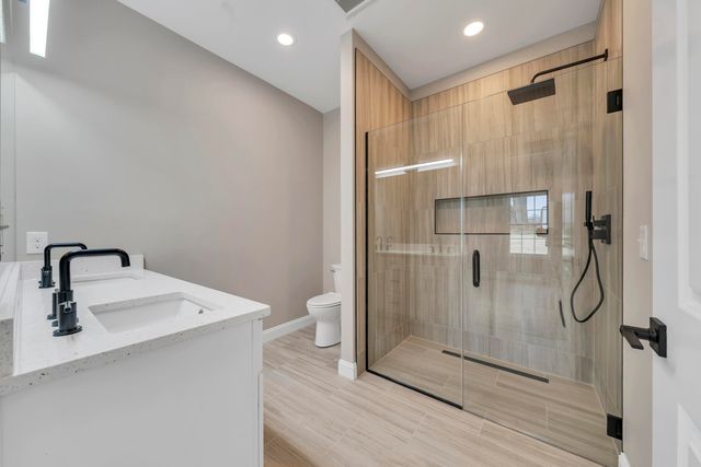 35 Rosamae DR, Roanoke, VA 24019