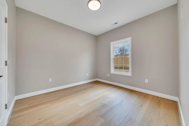 35 Rosamae DR, Roanoke, VA 24019