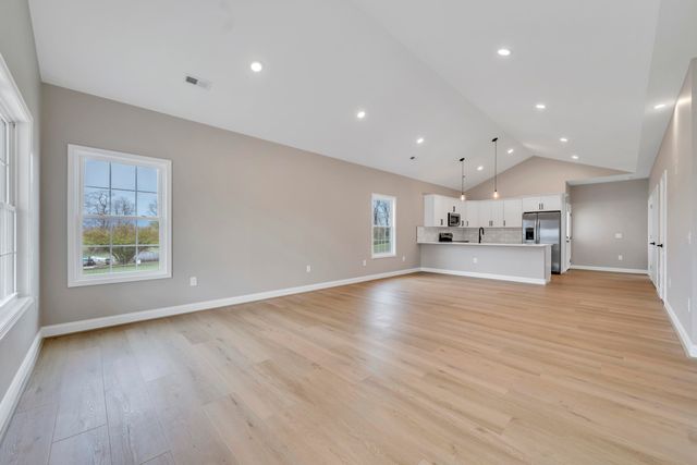 35 Rosamae DR, Roanoke, VA 24019