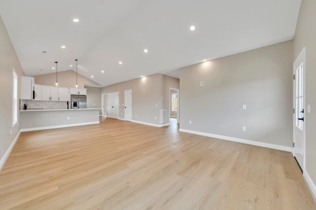 35 Rosamae DR, Roanoke, VA 24019