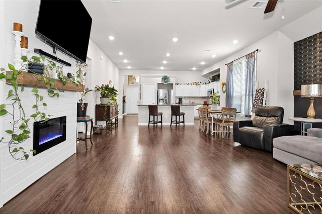 313 Brocks Court, Montgomery, TX 77356