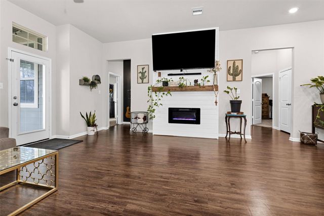 313 Brocks Court, Montgomery, TX 77356