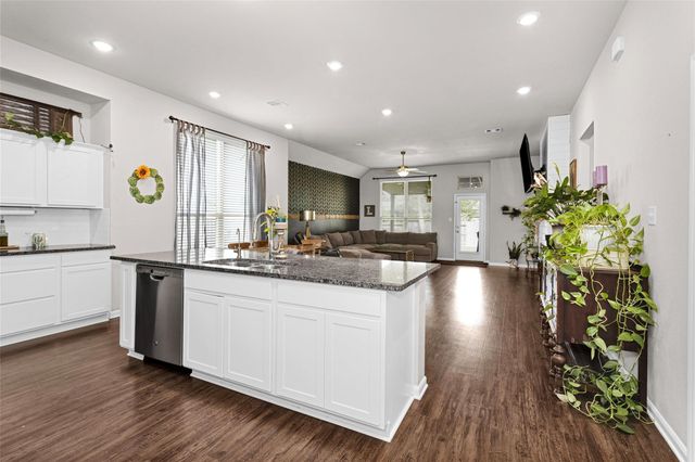 313 Brocks Court, Montgomery, TX 77356