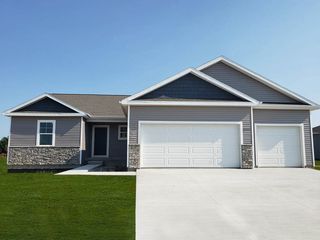 4738 173rd Street, Urbandale, IA 50322