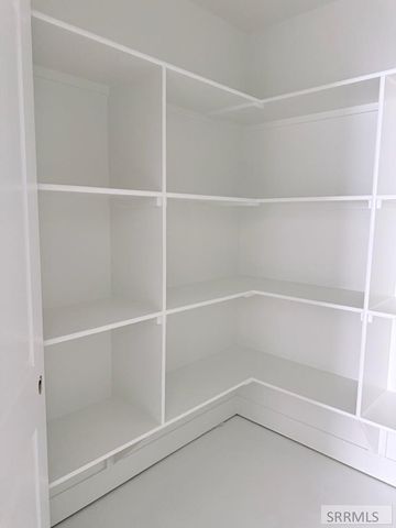 1620 Sandbar Street, Idaho Falls, ID 83404