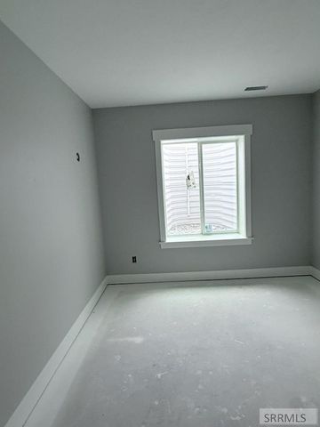 1620 Sandbar Street, Idaho Falls, ID 83404